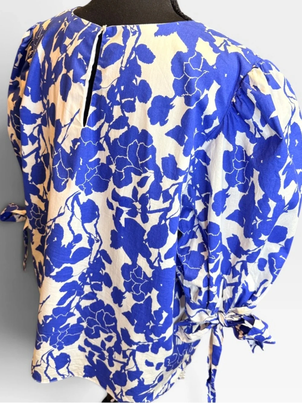 Tuckernuck Hyacinth House Blue Floral Puff-Sleeve Tie Cuff Blouse - Women Sz XL
